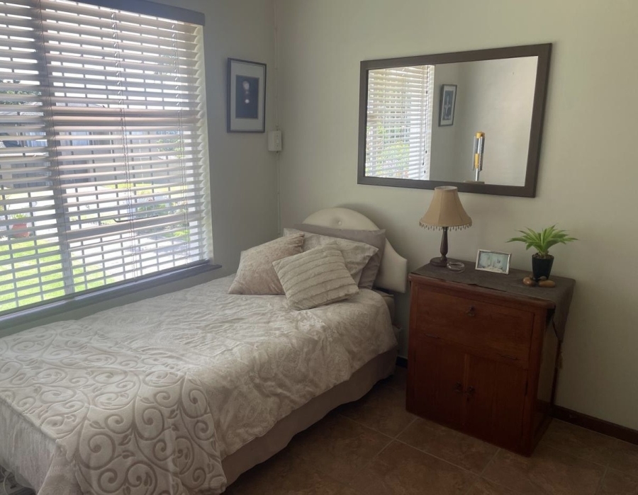 4 Bedroom Property for Sale in Beacon Bay Eastern Cape
